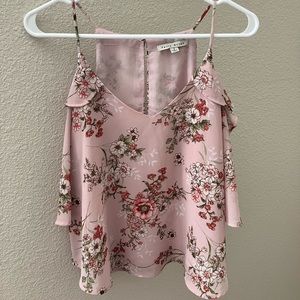 EUC Haute Monde women’s small pink floral cold shoulder blouse
